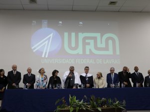 Títulos UFLA 114 anos